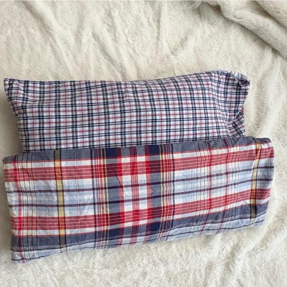 Pottery Barn Teen Red and Blue Reversible Plaid King Duvet Cover and Pillow Cove - Picture 1 of 2